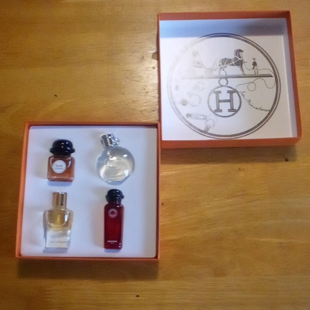 Hermes 4 Perfume Samplers New Unused In Original Hermes Box